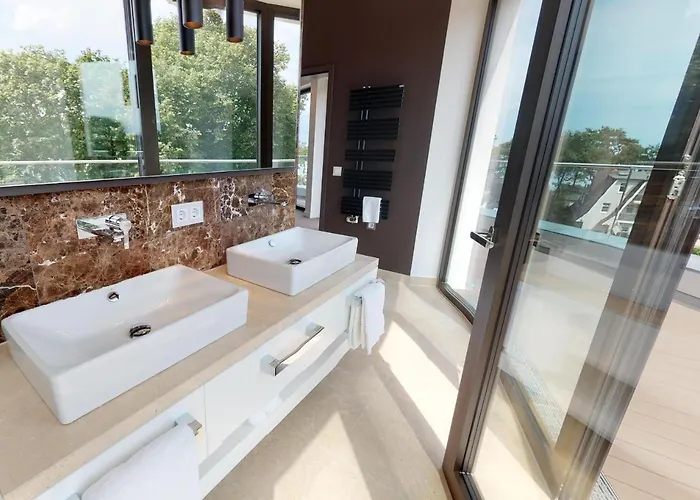 Апартаменты White Pearl 4 05 *